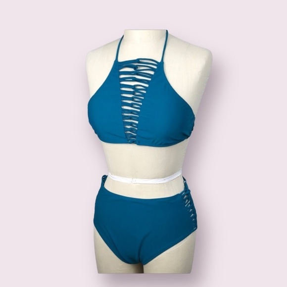 Cupshe Other - Teal strappy full bikini set